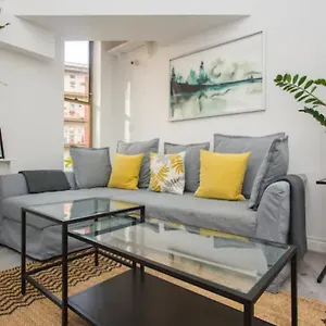 Modern & Spacious 2bd In Limehouse Londres